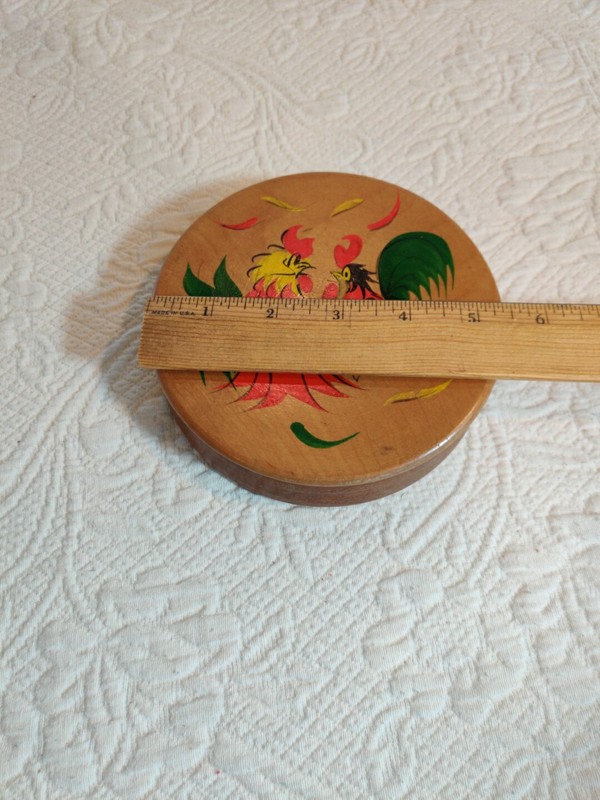 Vintage Fighting Rooster Burger Wood Hinged Press Made In Japan gallery