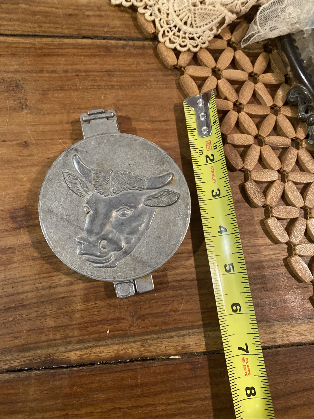 Vintage Aluminum 3.5” Hamburger Press Patty-Maker Meat Mold Cow Bull Taiwan gallery
