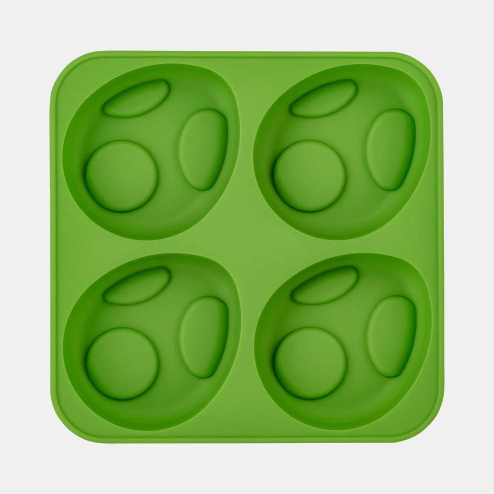 Super Mario Yoshi Silicone Baking Mold – Official Nintendo Product gallery