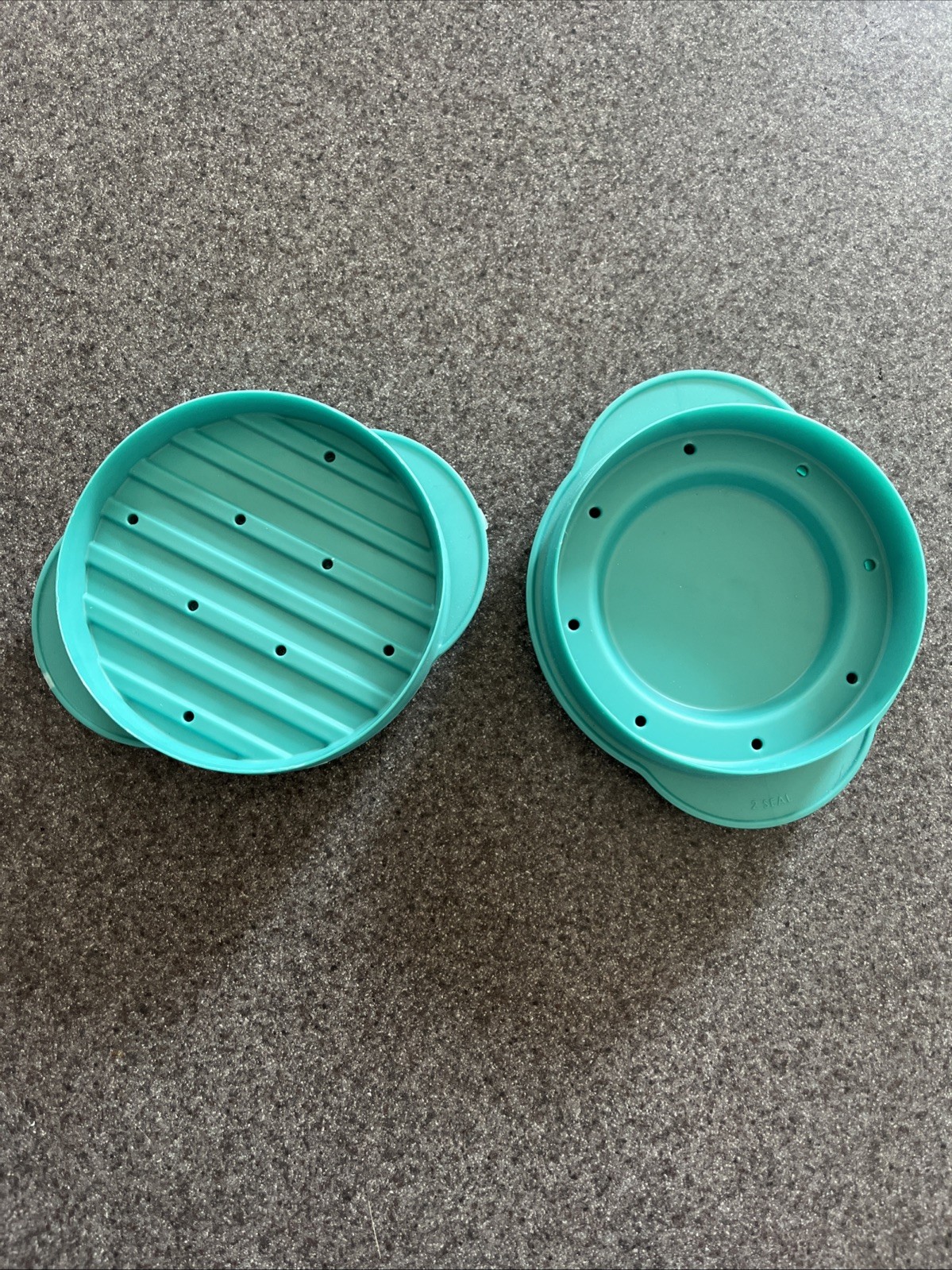 Tastefully Simple 3-in-1 Burger press gallery