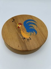 Vintage Wooden Hamburger Press with Colorful Singing Rooster Design