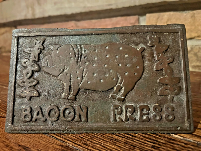 Bacon Press Excellent Condition New Never Used Approximately 7"x4" gallery