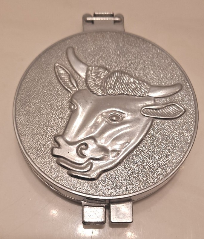 ALUMINUM 3.5” Hamburger Press Patty-Maker Meat Mold COW Bull Taiwan gallery