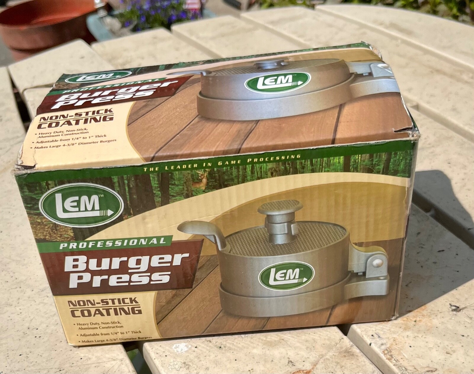 PROFESSIONAL LEM BURGER PRESS -NON STICK COATING gallery