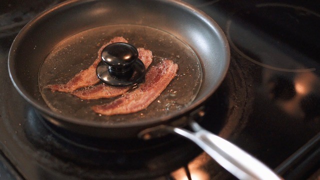 Round Glass Bacon Press & Splatter Shield - 8 Inch for Perfectly Cooked Flat Bac gallery