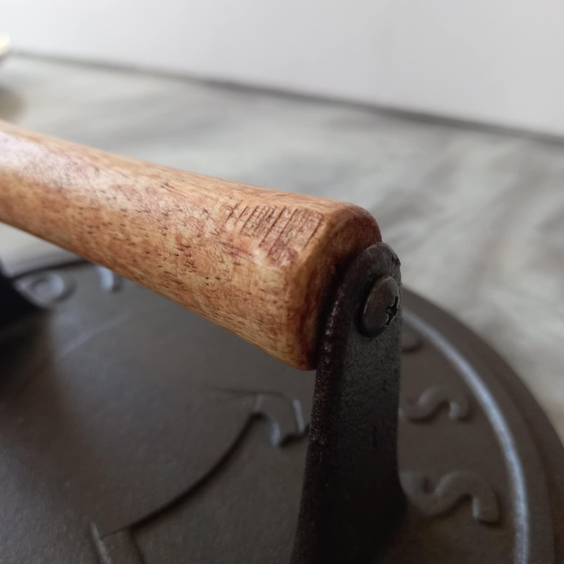 Cast Iron Grill Press Heavy Duty Bacon/Meat Press PigEmblem Wood Handle 8.75" EC gallery