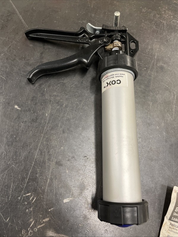 Lot of 2 COX 51000 Avon 300 10-Ounce Sausage Cartridge Bulk Applicator U.K. gallery