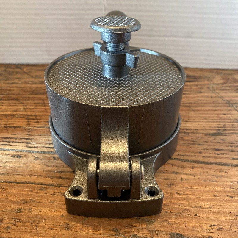 Weston Single Hamburger Press Heavy Duty Patty Maker with Waxed Papers Open Box gallery