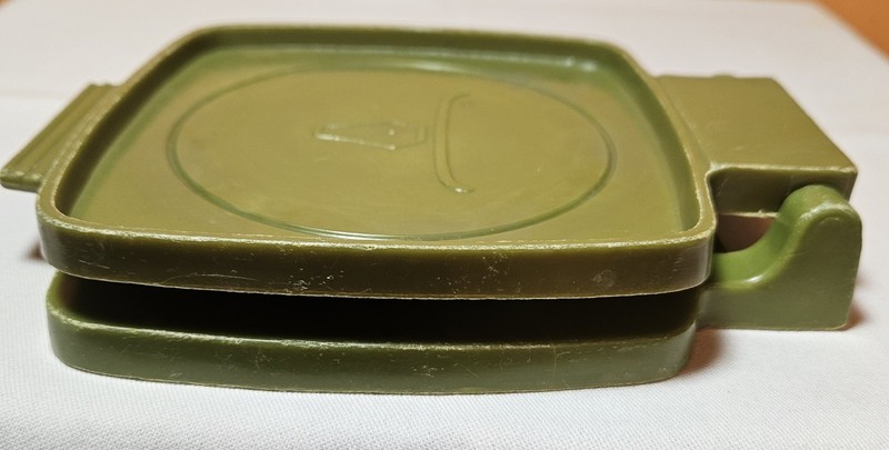 Vintage Plastic Press 3.25" Hamburger Patty Longhorn Steer Kitchen Retro MCM gallery