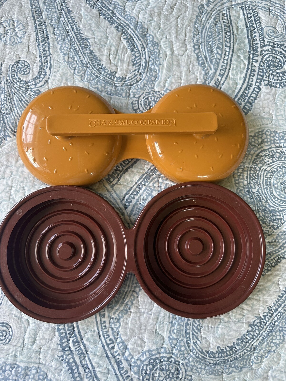 Vintage Charcoal Champion Dual Hamburger Press /Mold Burger Grill Prep 2005 gallery