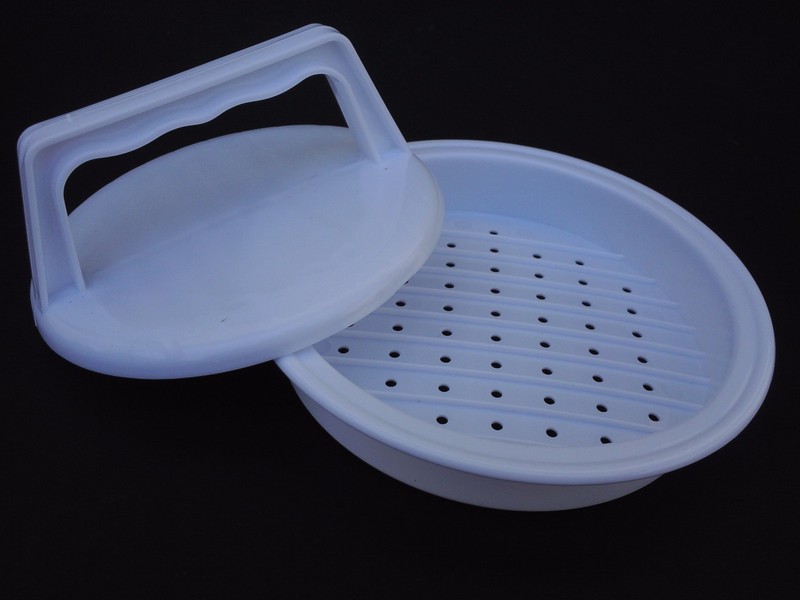 HAMBURGER PATTY PRESS 4" x 0.8" Patties Dishwasher Safe gallery