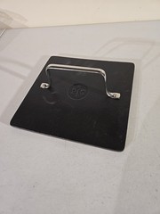 Grill Press #2875 Pampered Chef Cast Iron 8.5” Square For Meat Bacon Bur