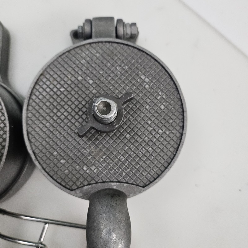2 - Weston Burger Press 4 1/2" Patties Adjustable Thickness Dough Cutter Lot gallery