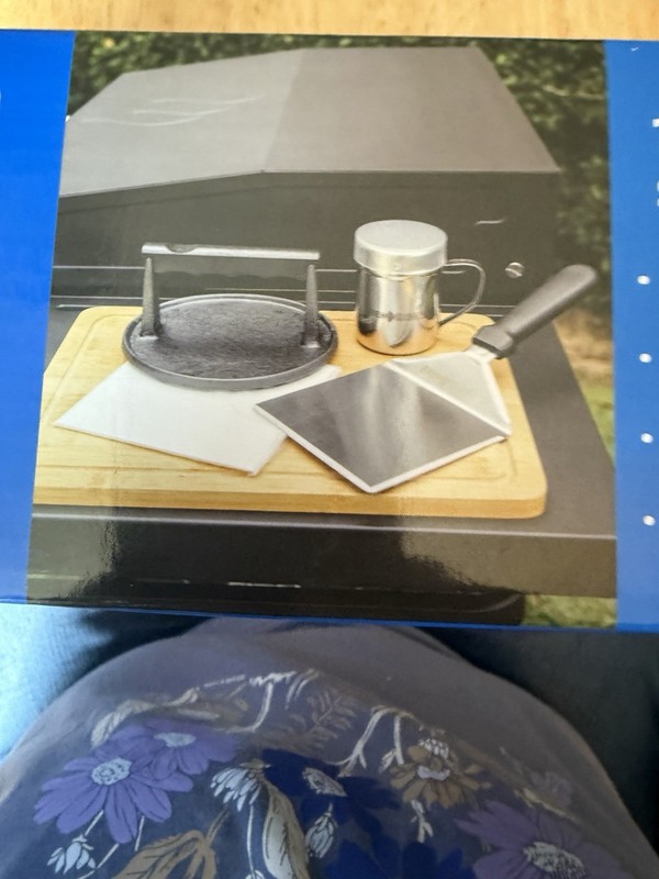 Even Embers Smash Burger Kit gallery