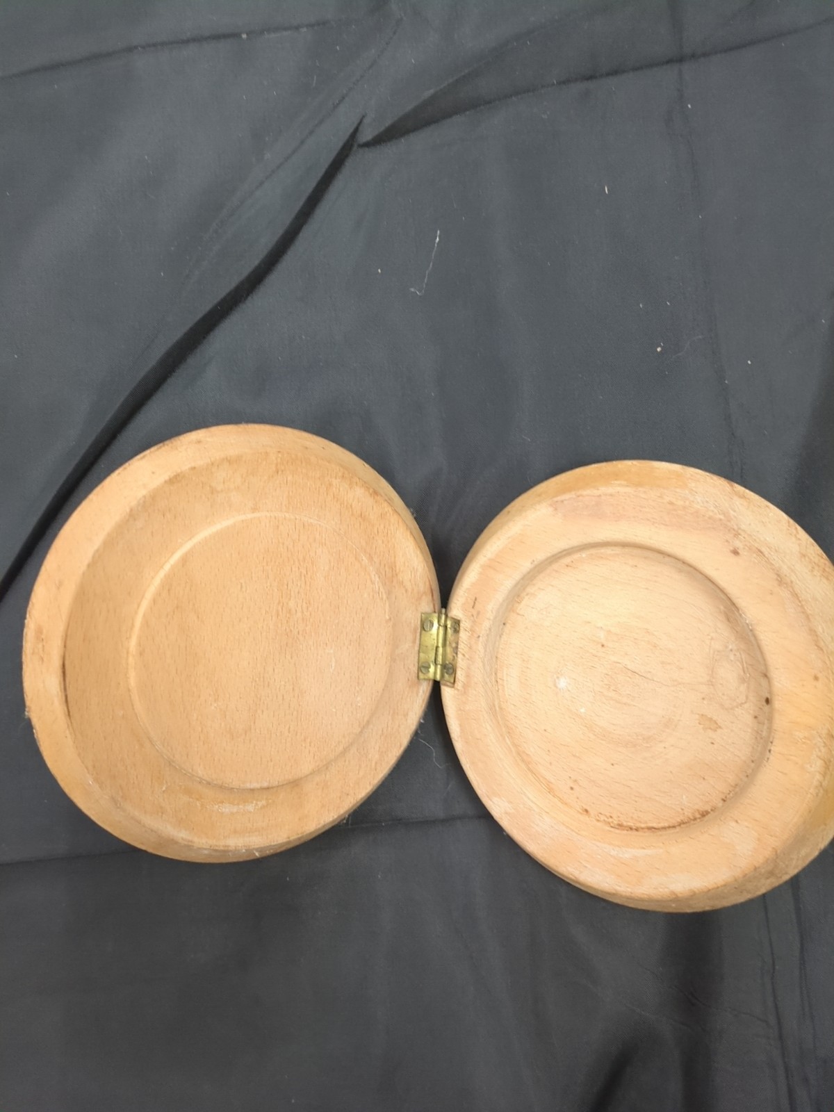 Vintage Wooden Hamburger Press Two Fighting Roosters Chickens Multi Color 5.5” gallery