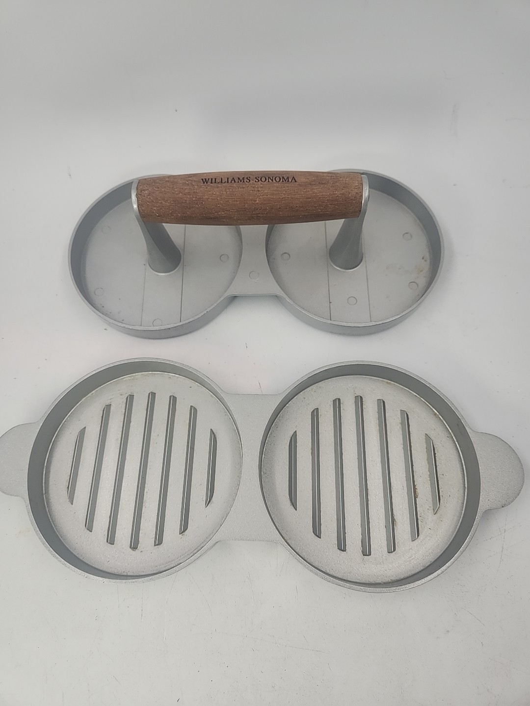 Williams Sonoma Professional Chef Double Burger Press Grill Handle gallery