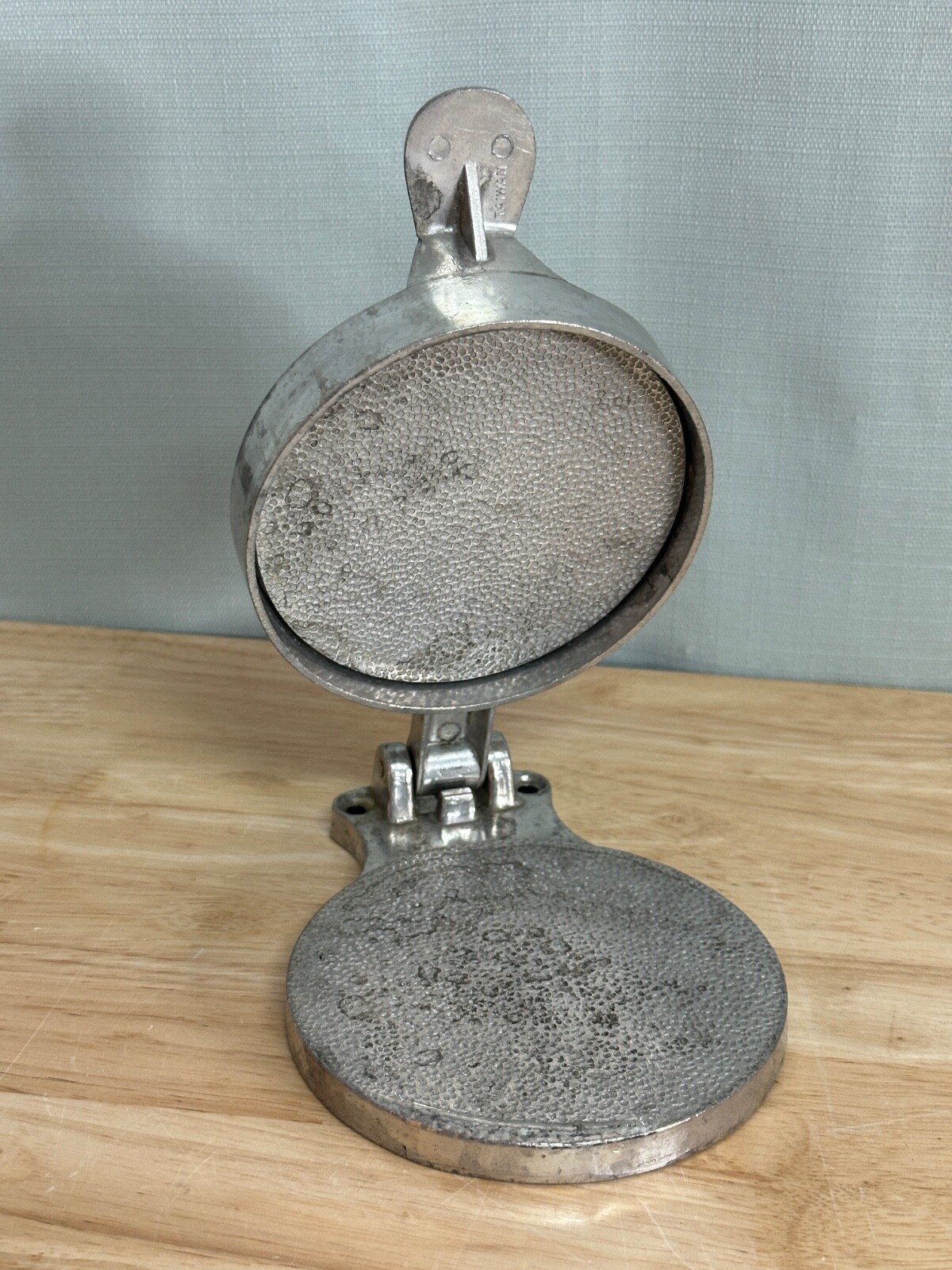 Vintage Commercial Patty Press Turn Dial Size Inch Thickness 4 5/8 in Hamburger gallery