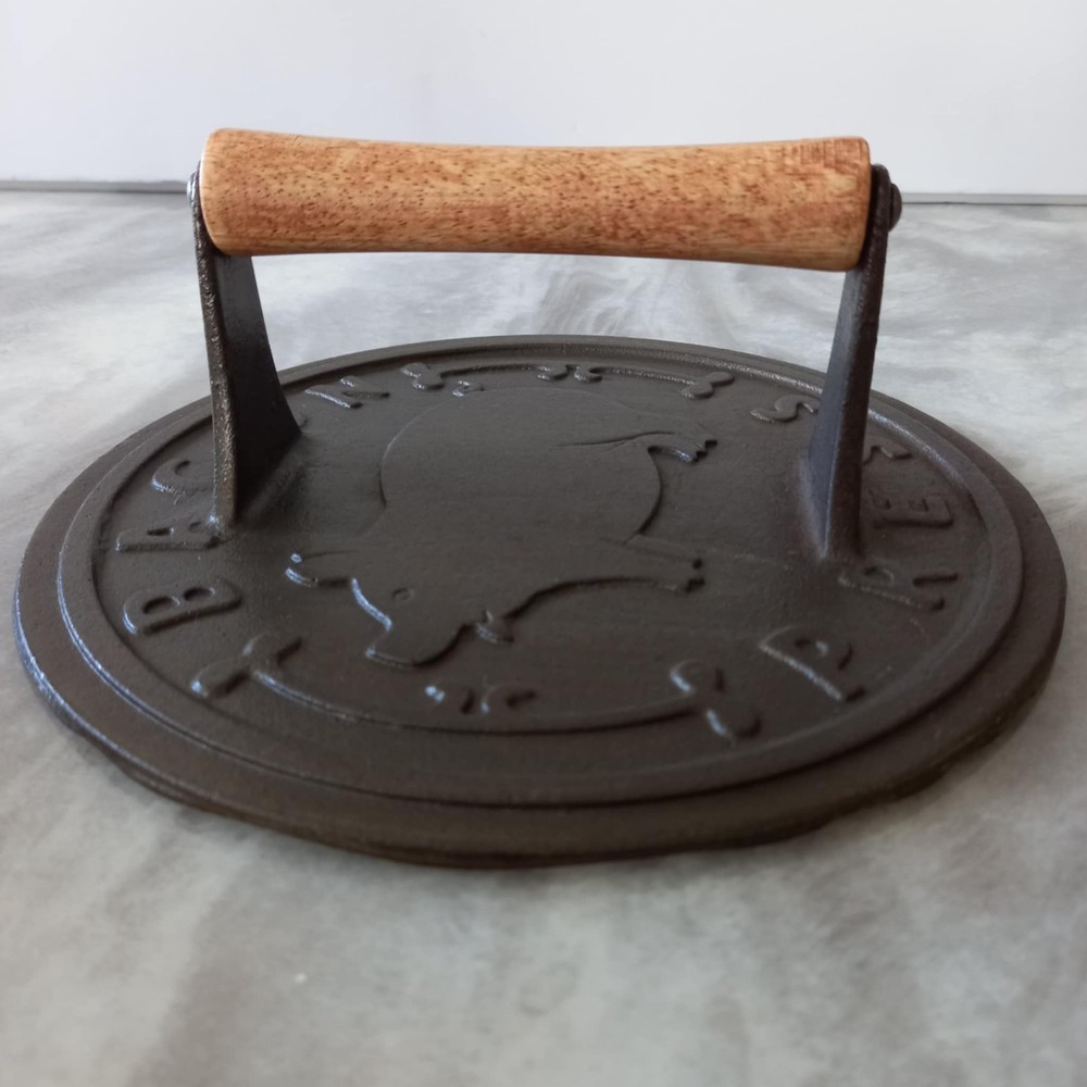 Cast Iron Grill Press Heavy Duty Bacon/Meat Press PigEmblem Wood Handle 8.75" EC