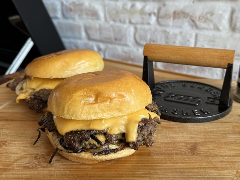 Cast Iron Burger Press PreSeasoned Heavy Duty Grill Griddle Cooking Tool gallery