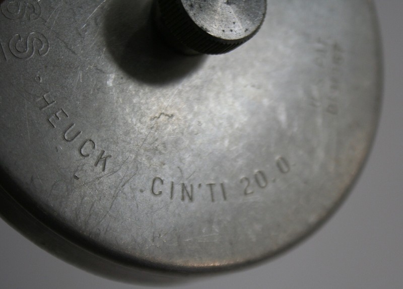 Vintage Heuck Burger Press Aluminum with Turning Clean Release Blade gallery