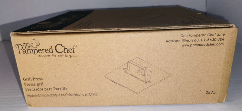 PAMPERED CHEF 2875 Cast Iron Restaurant Style Grill / Bacon Press - NEW IN BOX gallery