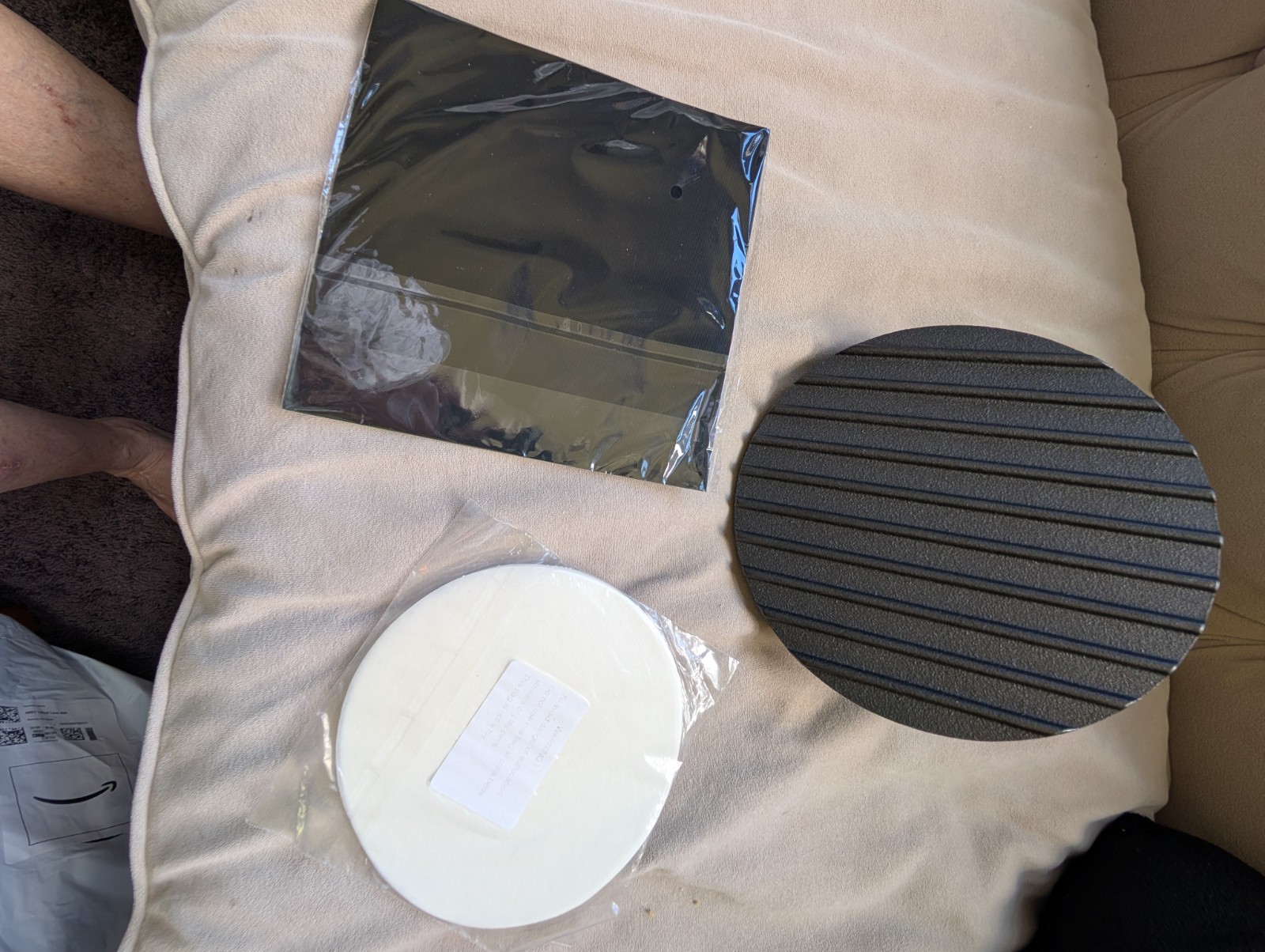 SHIZZO Smash Burger Press Kit, Cast Iron Round + Rectangle Heavy Duty Smasher gallery