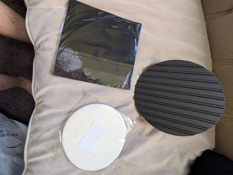 SHIZZO Smash Burger Press Kit, Cast Iron Round + Rectangle Heavy Duty Smasher gallery