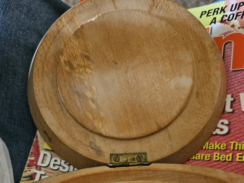Wood Hamburger Press Mold Large 7in Round Patty Maker Bird Design Brown gallery