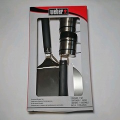 Weber Griddle Smashed Burger Set Press, Spatula, Patty Papers, Shakers Brand New