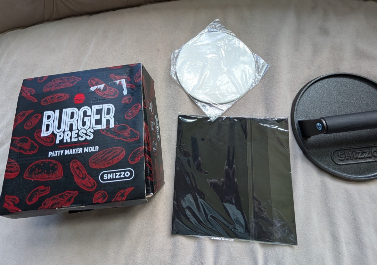 SHIZZO Smash Burger Press Kit, Cast Iron Round + Rectangle Heavy Duty Smasher gallery