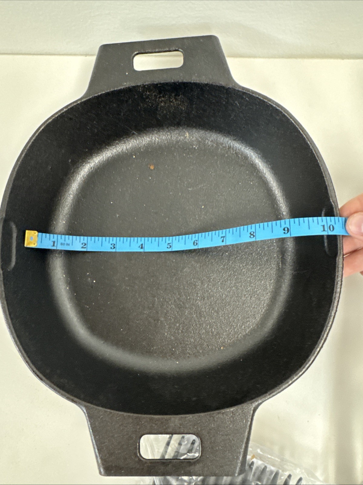 Pampered Chef Cast Iron Pan w/ Grill Press and More gallery