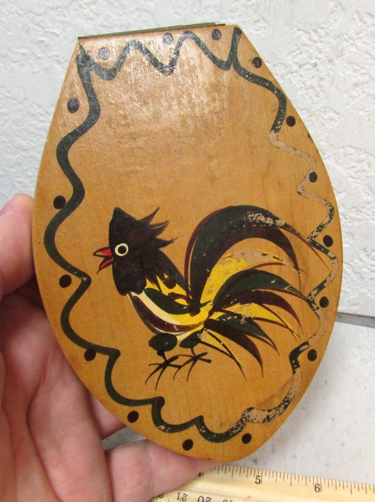 Vintage Wood Hamburger Press hand painted in Japan Woodpecker Woodware, kitchen