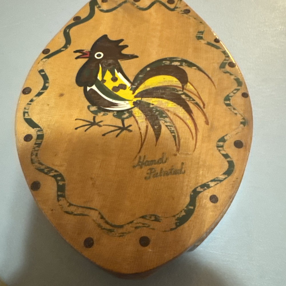 Vintage Wood Pecker Wood Ware Rooster/Chicken Hamburger Press - Japan