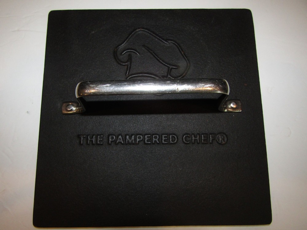 PAMPERED CHEF Cast Iron PANINI Heavy SQUARE GRILL Press BURGER Bacon 8.5"