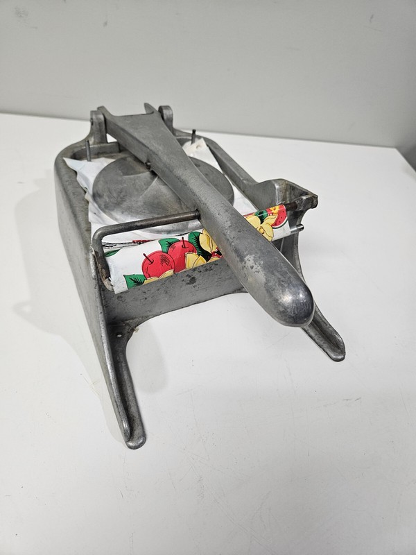 ALFA PM-1, 1/4lb Hamburger Patty Molding Press aLUMINUM gallery