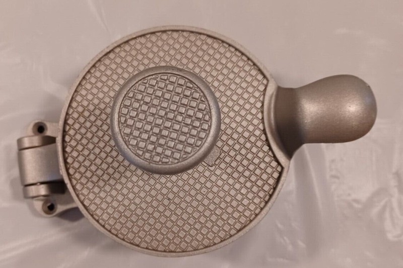 Weston Burger Hamburger Press , Makes 4 1/2" Patties, 1/4lb to 3/4lb Basic Model gallery