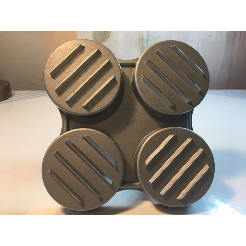 Williams Sonoma Hamburger Hand Press Mini Slider 4 2oz Patties Aluminum Teak gallery