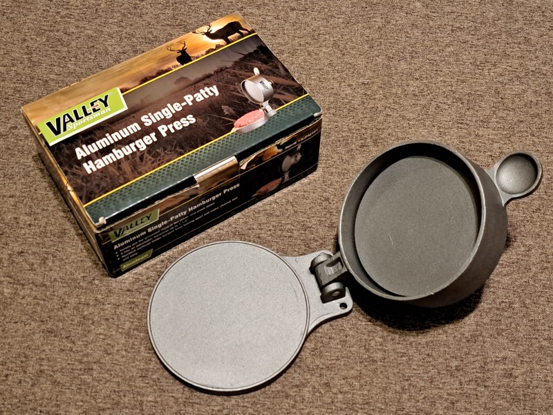 VALLEY SPORTSMAN ALUMINUM SINGLE-PATTY HAMBURGER MEAT PRESS. CAMPING BBQ GEAR gallery