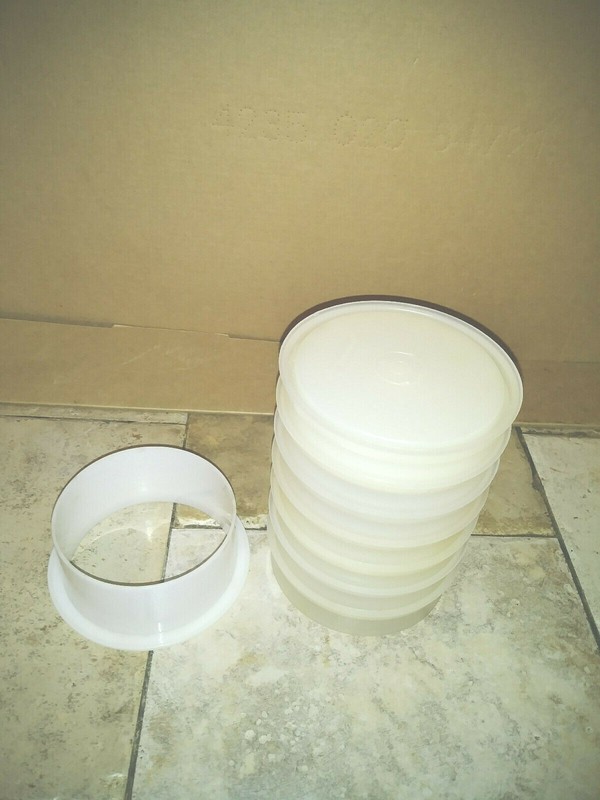TUPPERWARE 7-QUARTER POUND MOLDS AND COLLAR (NO PRESS) 882 gallery