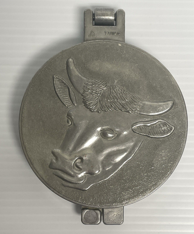 Vintage Aluminum Hamburger Press Bull Head Taiwan Cast Meat Patty Mold gallery