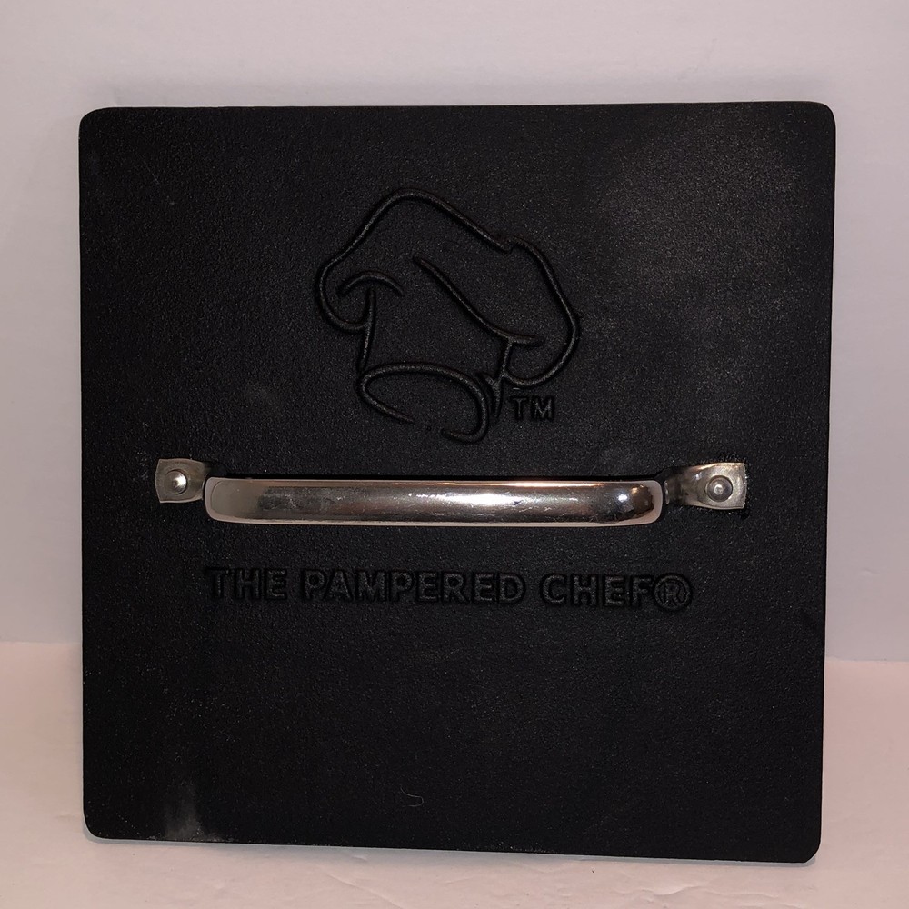 Pampered Chef Cast Iron Grill Press #2875 8.5” Burger Sandwich Panini Bacon