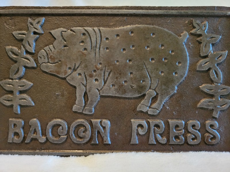 Bacon Press Cast Iron Grill Pressing Steak w/ Egg Breakfast Rounds Wood Handle gallery