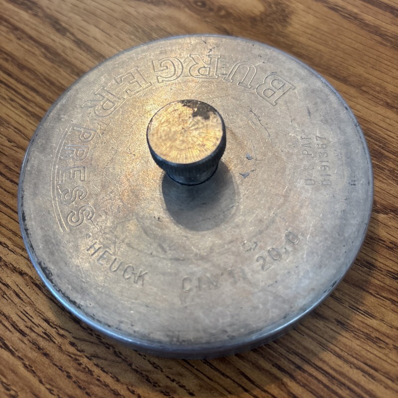 Vintage 1960's Heuck Burger Press Mold Aluminum w/Slide Release Made in USA gallery