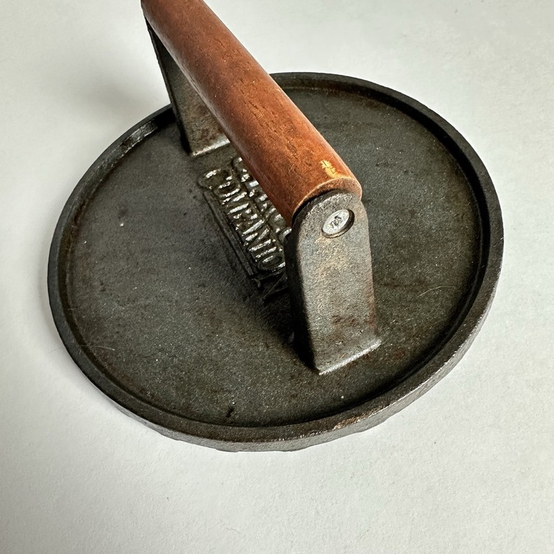 Vintage Charcoal Companion Cast Iron 7” Round Grill Press Mark Meat Burger BBQ gallery