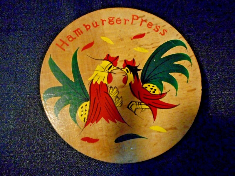 TRANSCO Round Wooden Hamburger Press Roosters Fighting Hanging Hinged MCM Japan gallery