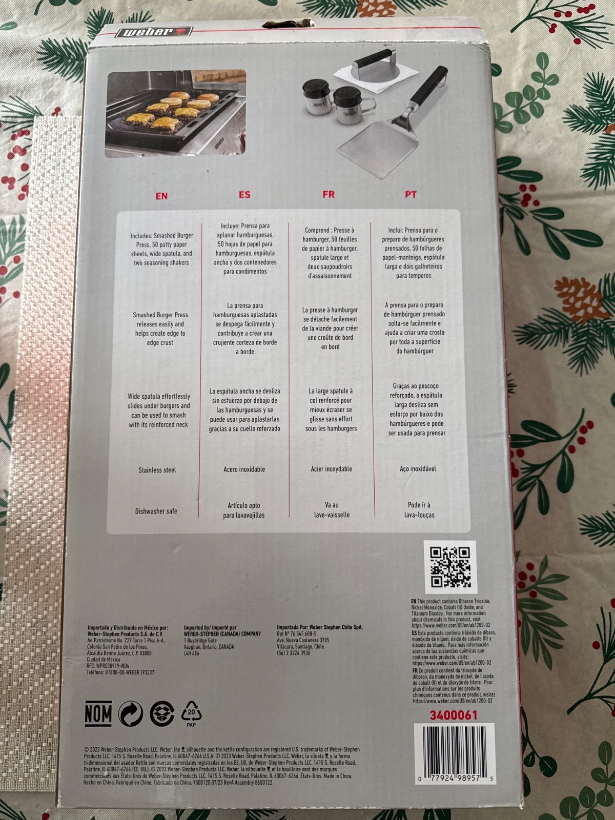 Weber Smashed Burger Set - burger press, patty paper, wide spatula, 2 spice shak gallery