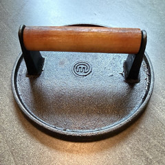 Cast Iron Single Burger Meat Press Ribbed Bottom Wood Handle 8 in Large