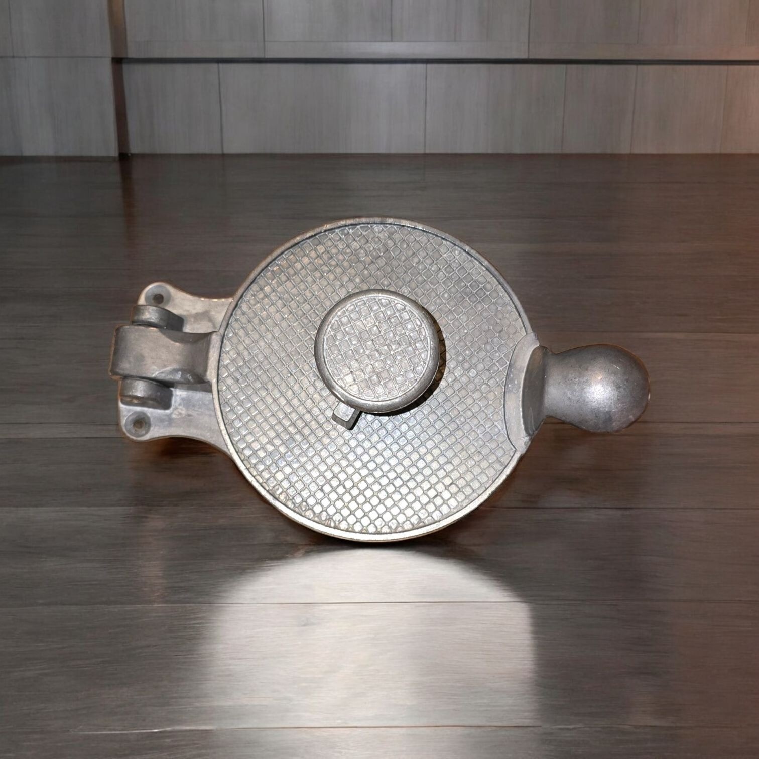 Vintage Aluminum Hamburger Mold Adjustable Ideal Kitchenware Gadget (OP2) gallery