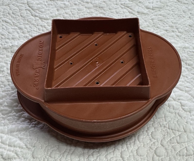 Nordic Ware 3 in 1 Hamburger Press & Stuffed Hamburger Patty Maker gallery