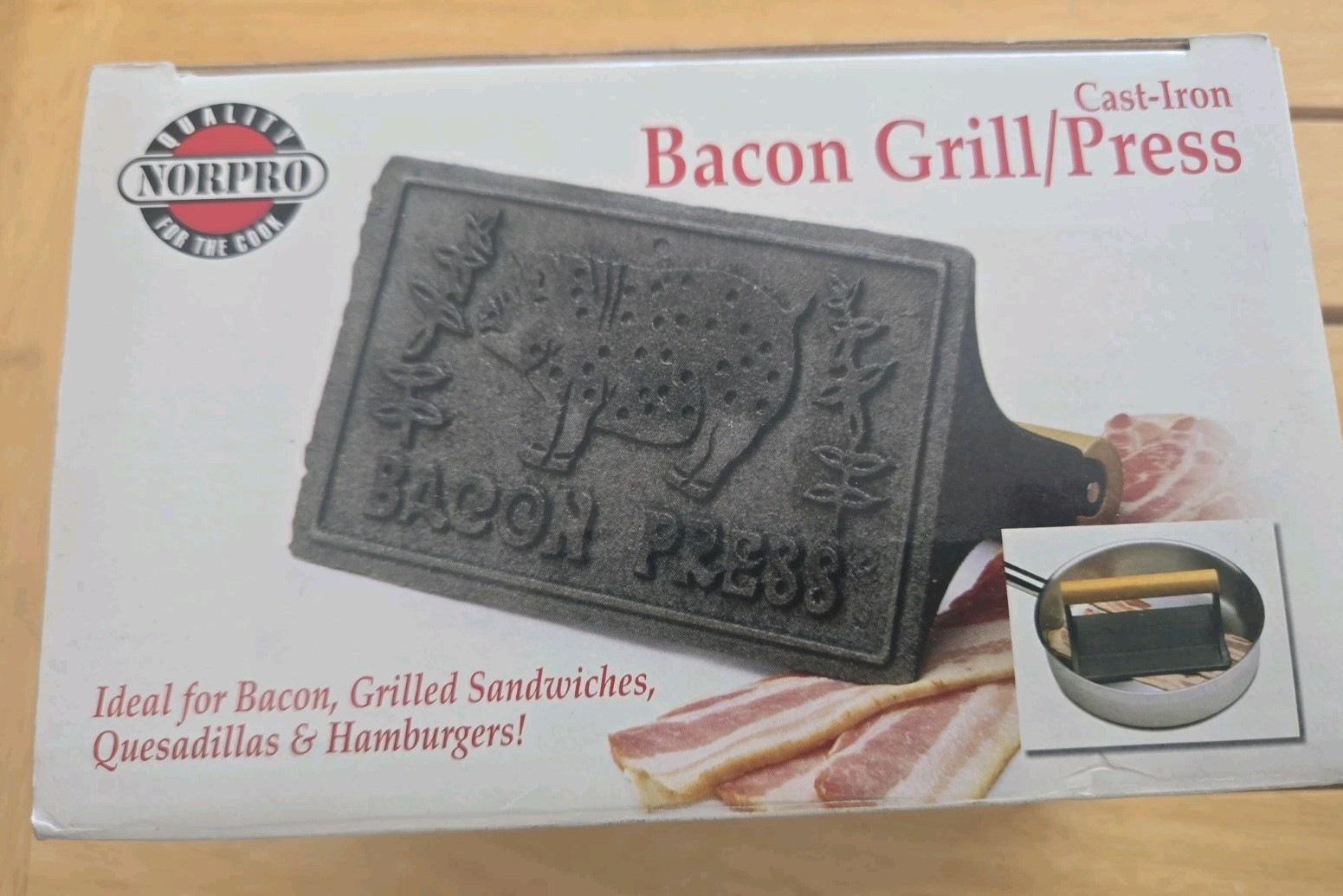 Heavyweight Cast Iron Bacon Press with Wooden Handle for Crispy Bacon New gallery